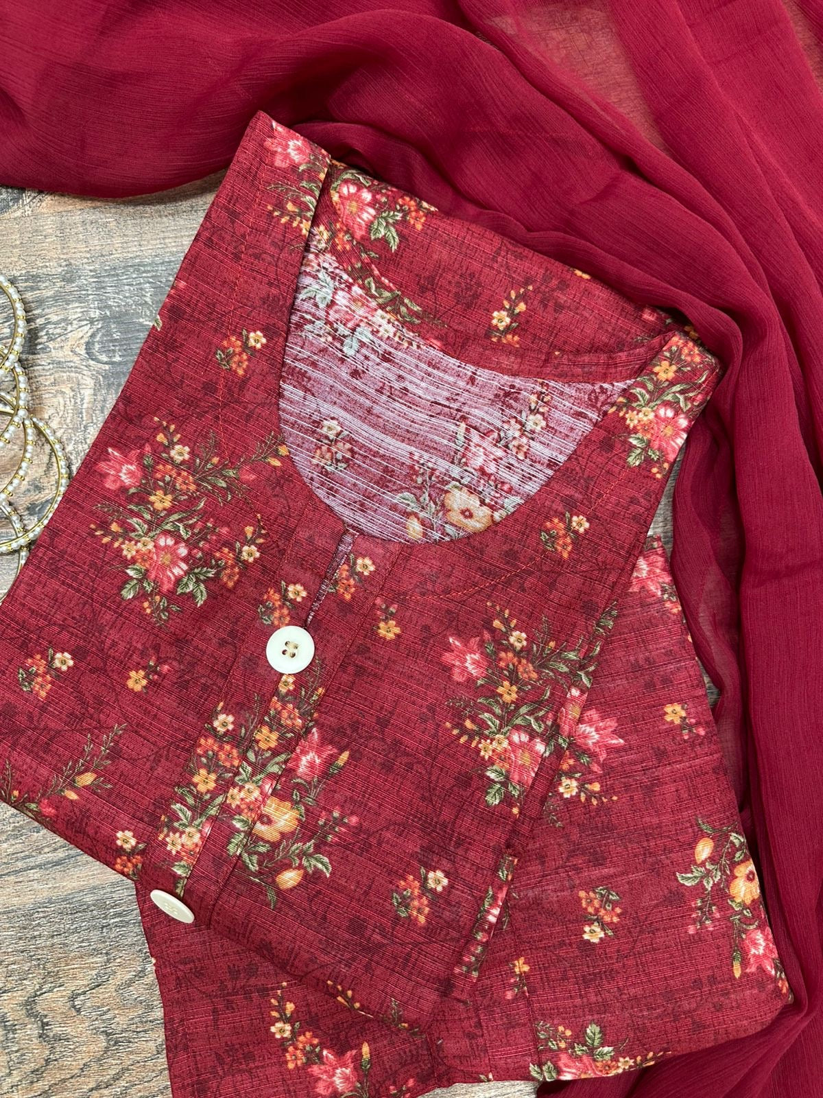 Kadder Color Red ceremal khaddar – Kumaas