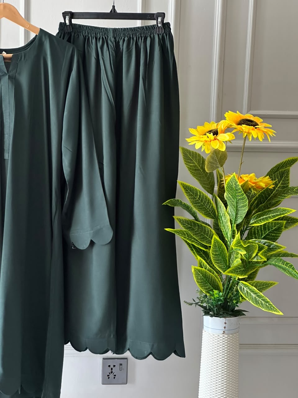 Emerald green linen