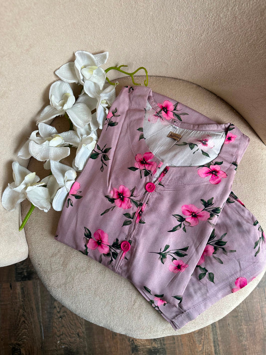 Lilac flower linen