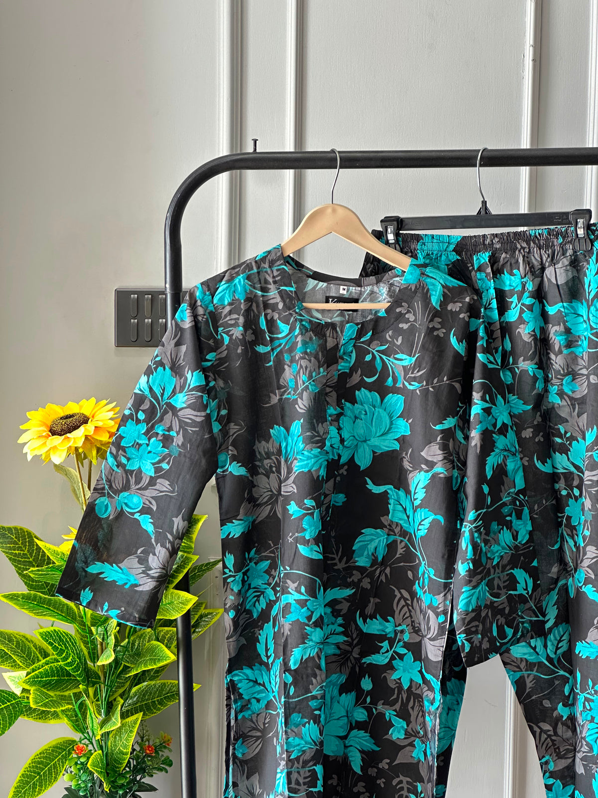 Aqua Charcoal Lawn