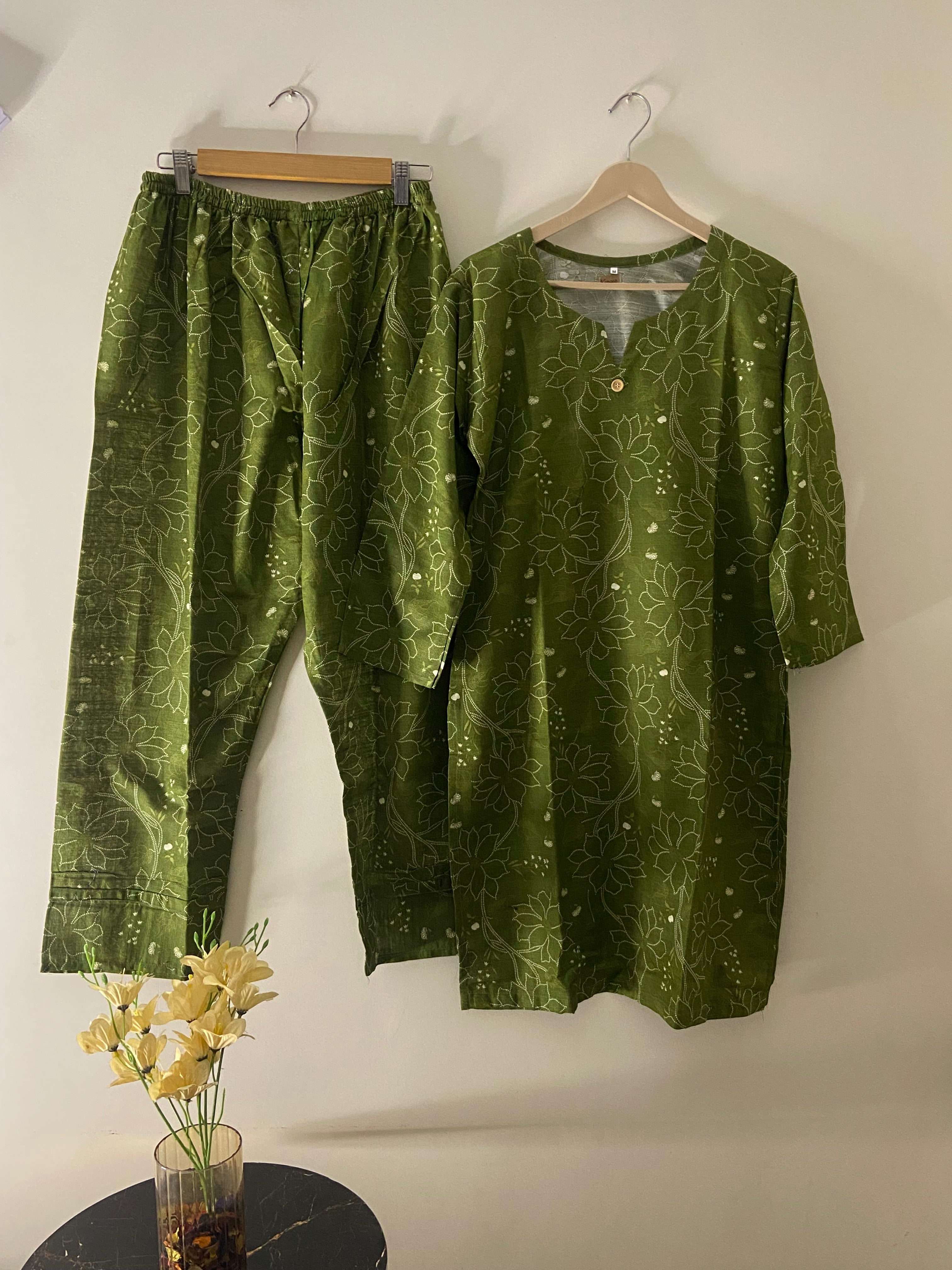 Parrot green khaddar
