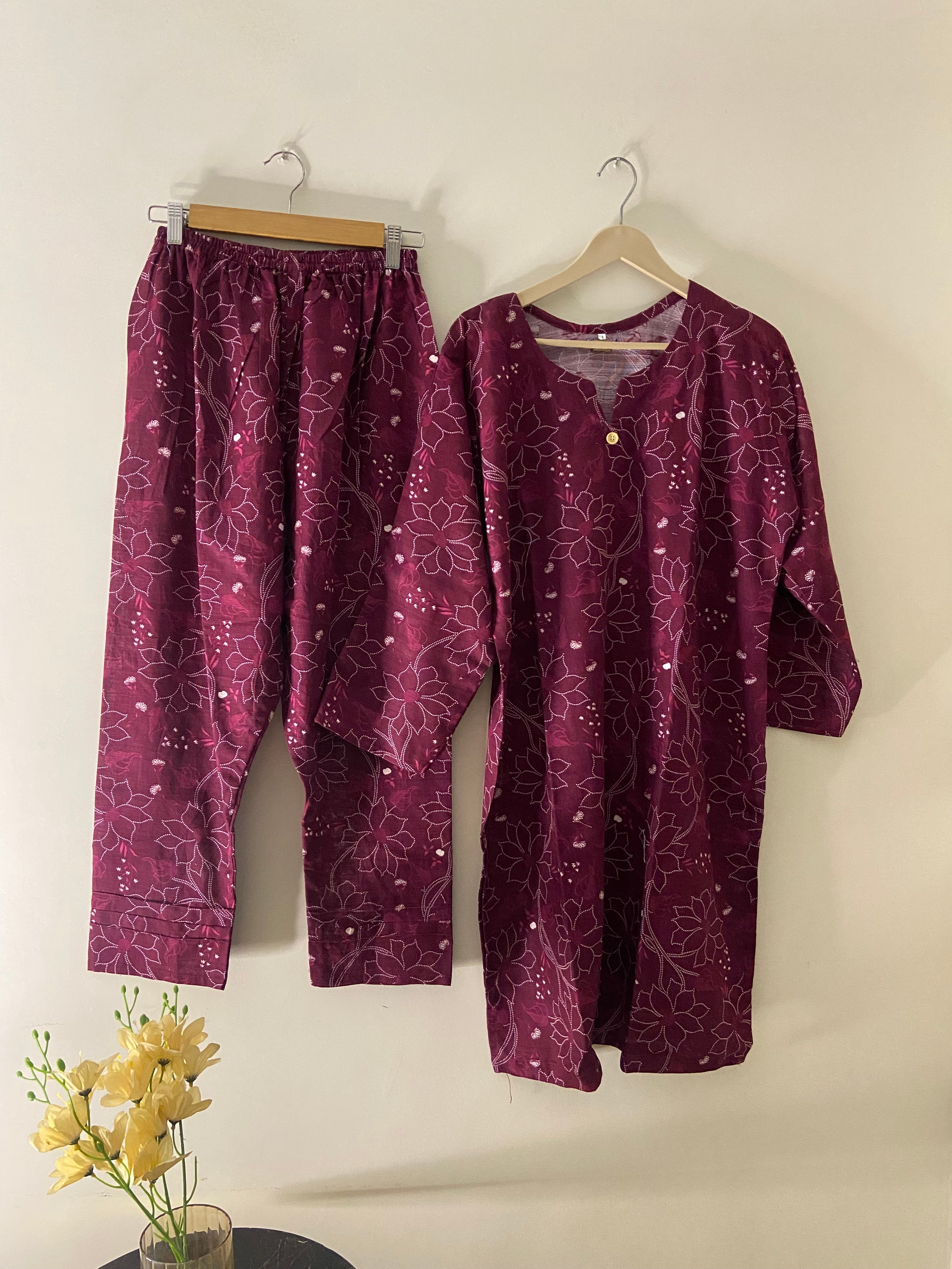Maroon khaddar