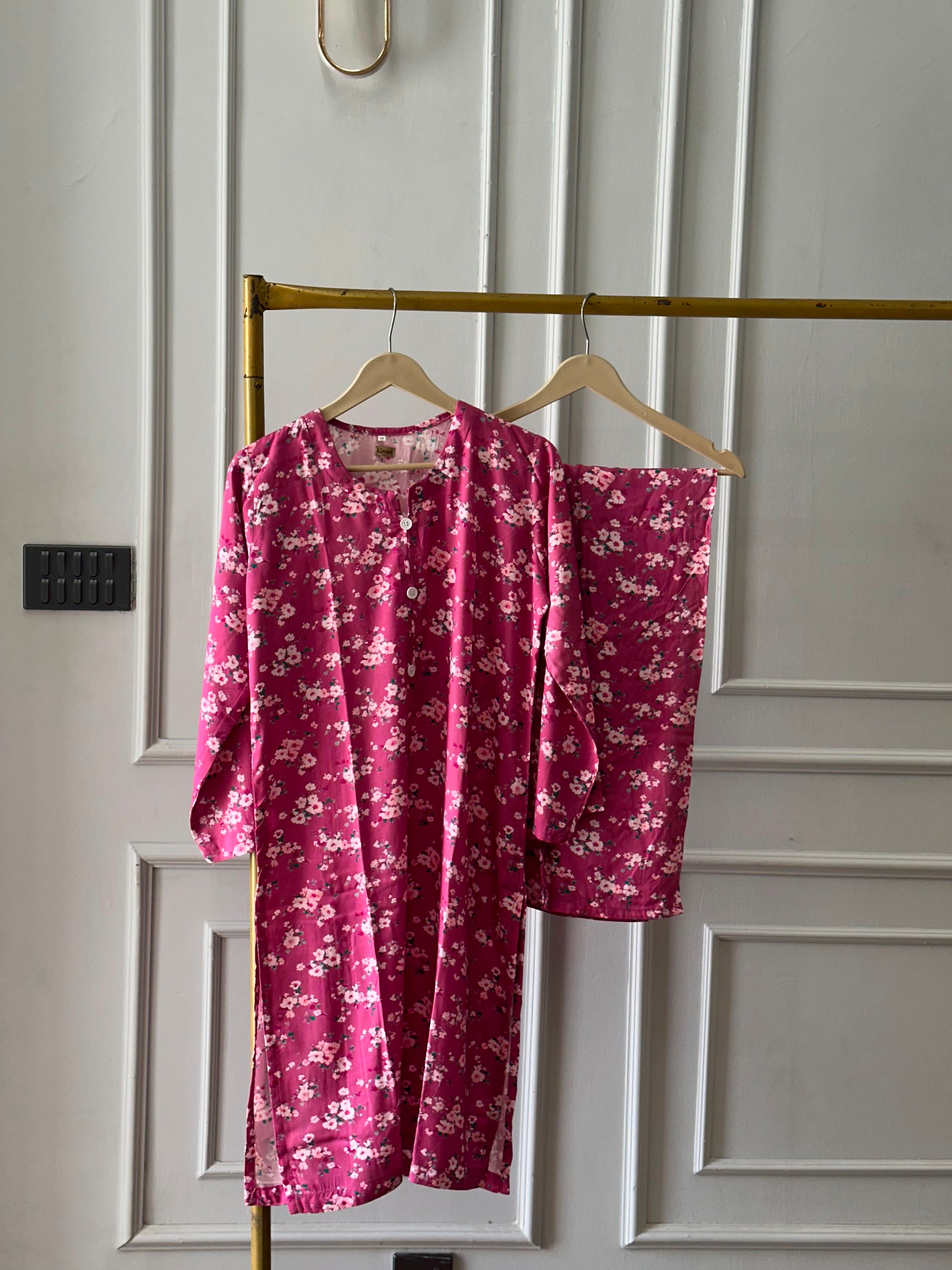 Magenta medow linen
