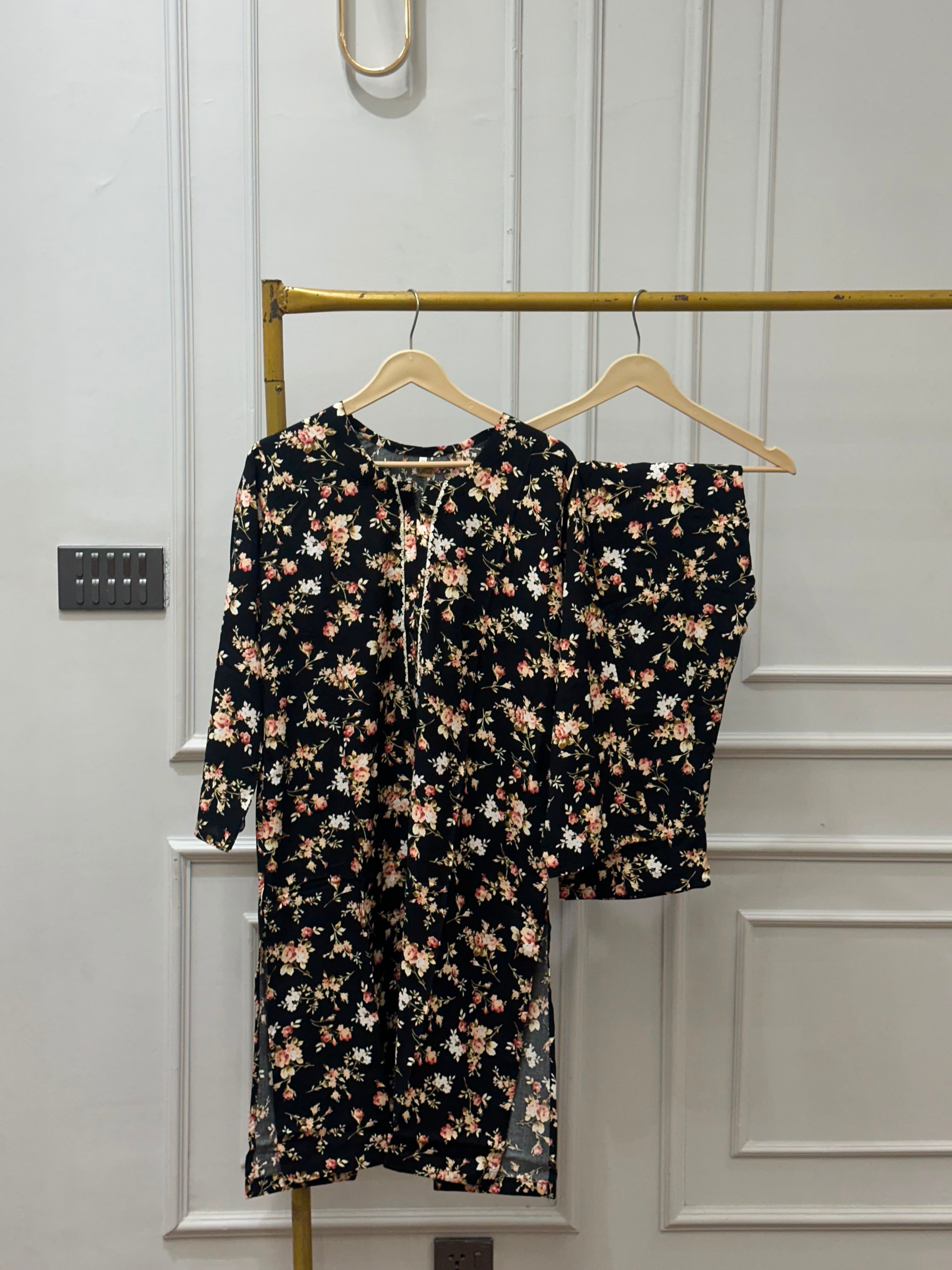 crimson petal linen