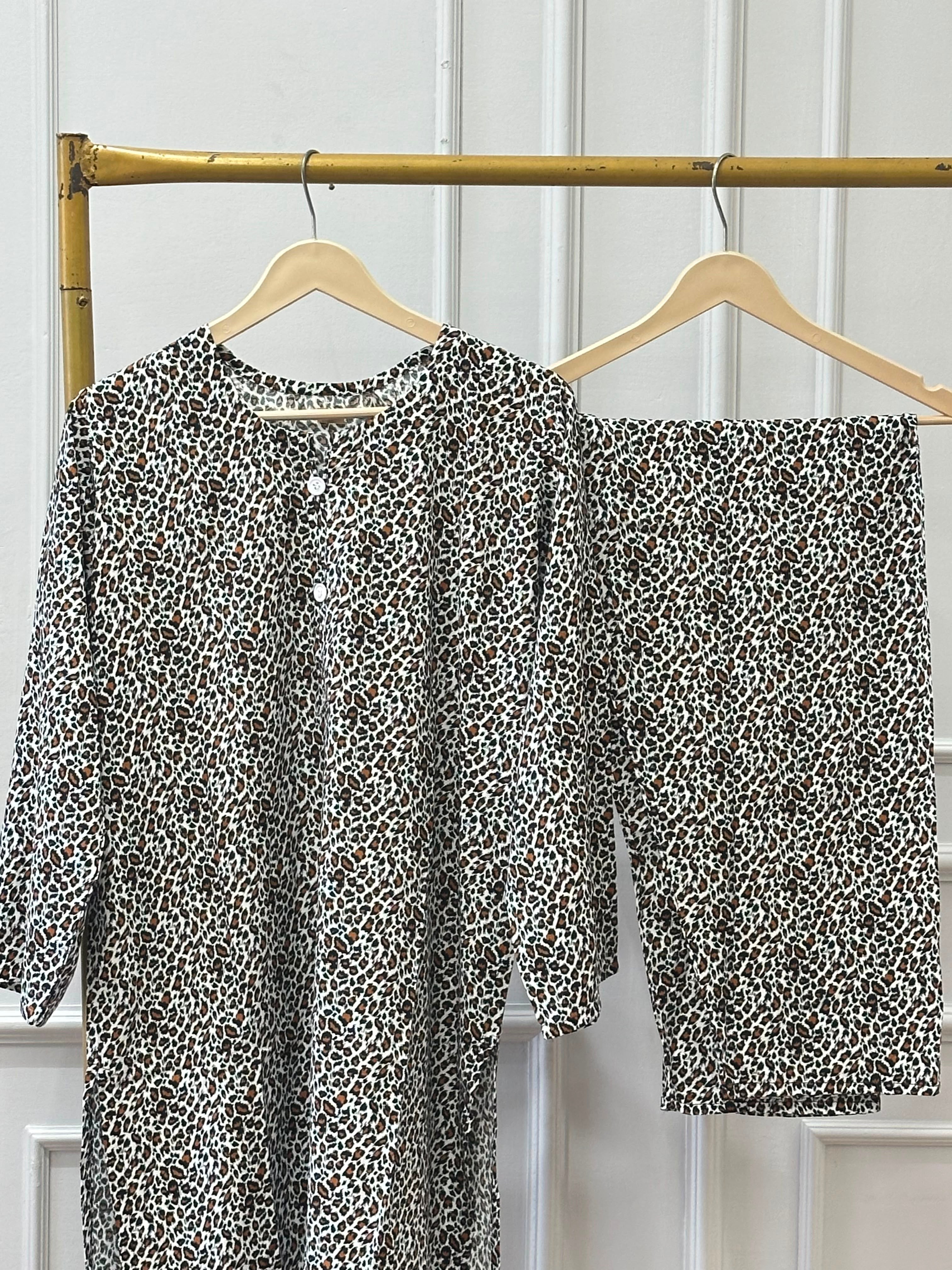 Leopard shift linen