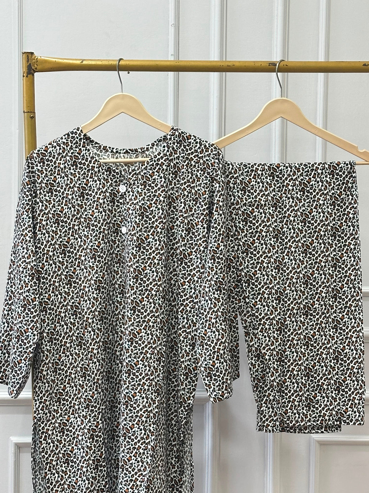 Leopard shift linen