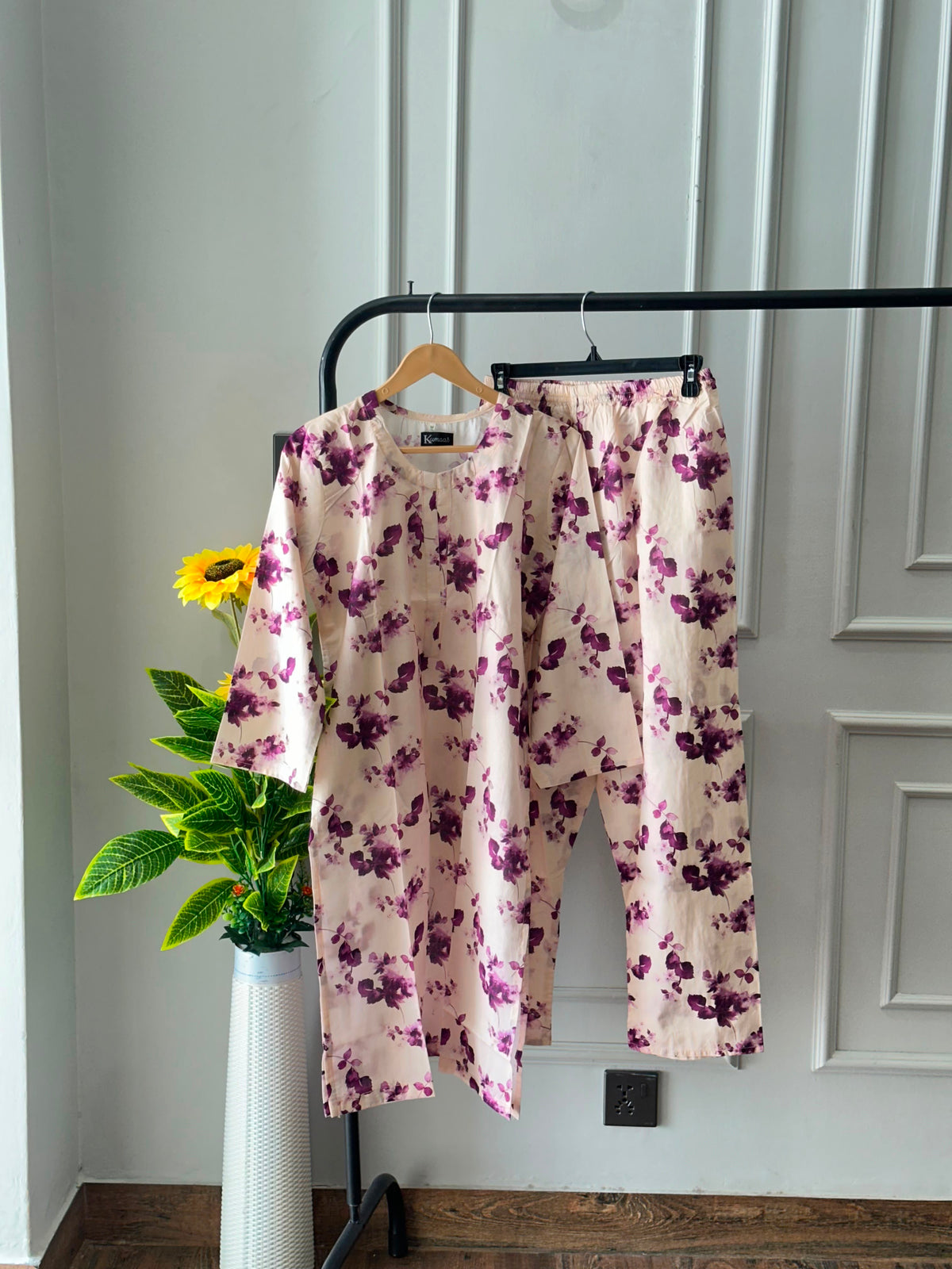 Blush Lavender lawn