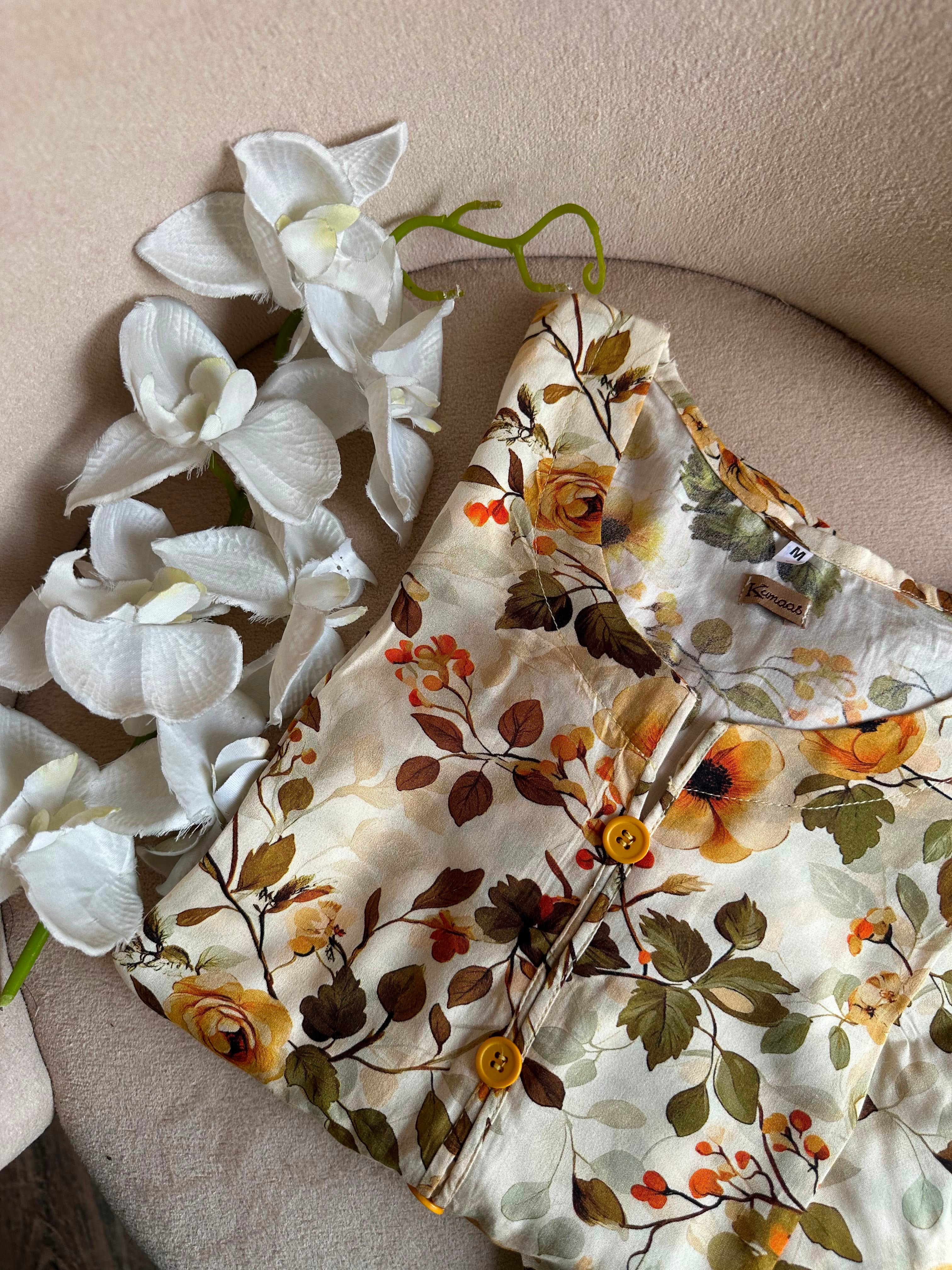 Autumn garden linen