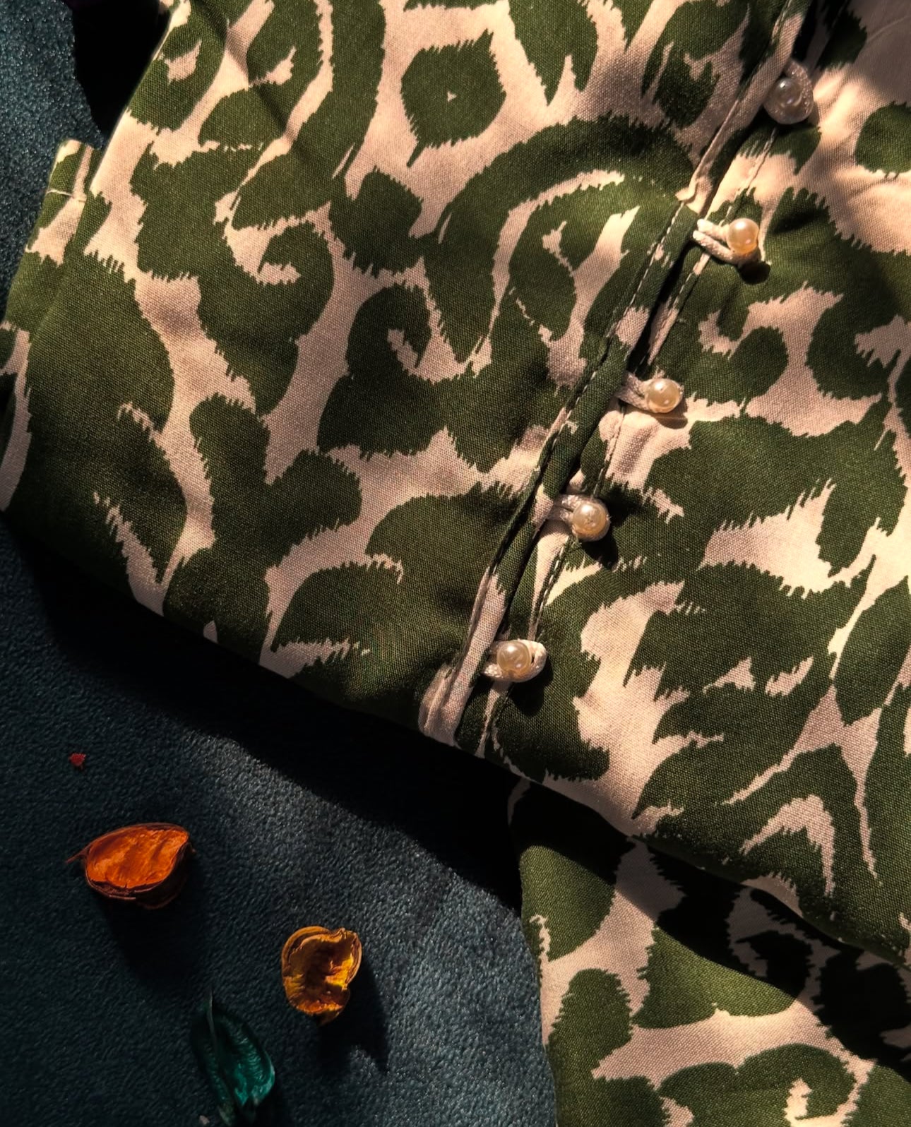 Green forest linen