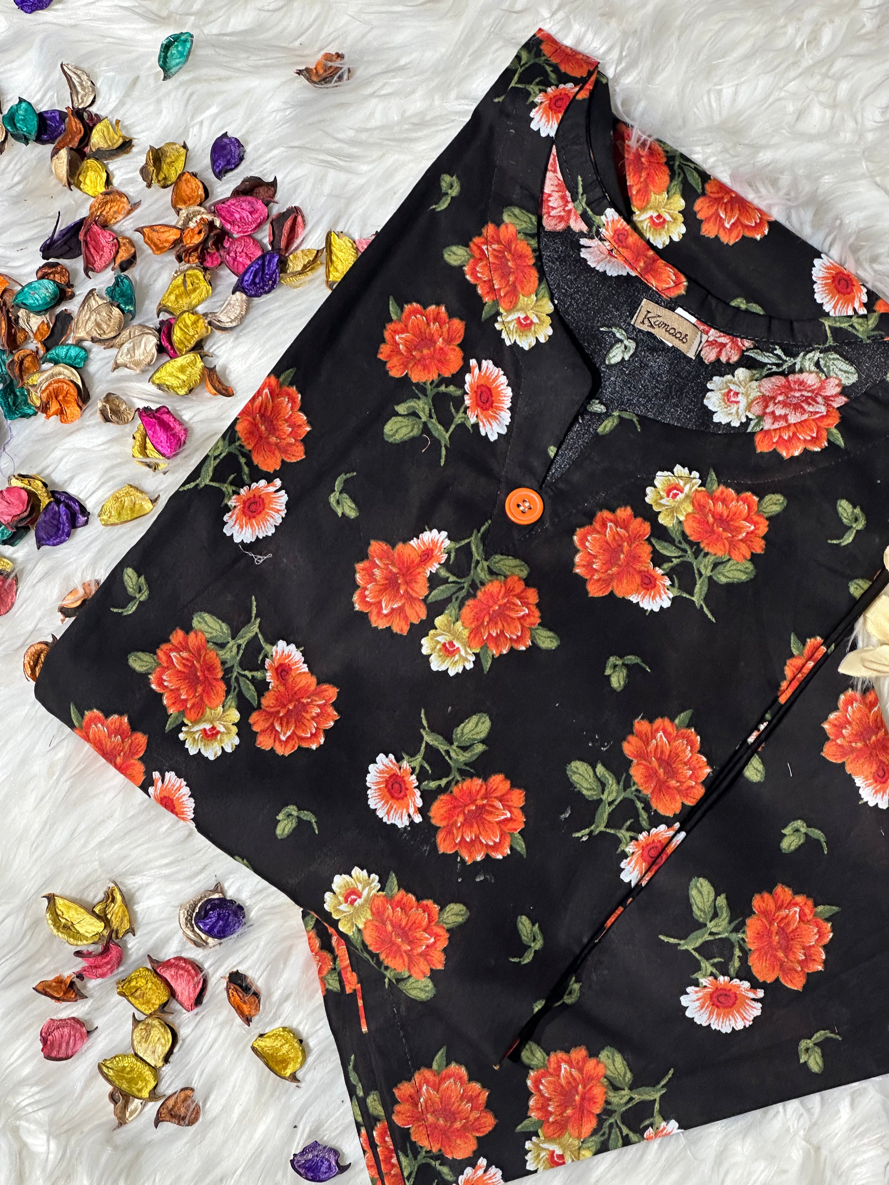 Black flower lawn