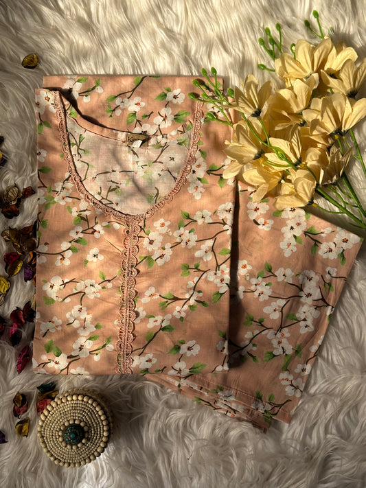 Creamy daisy lawn