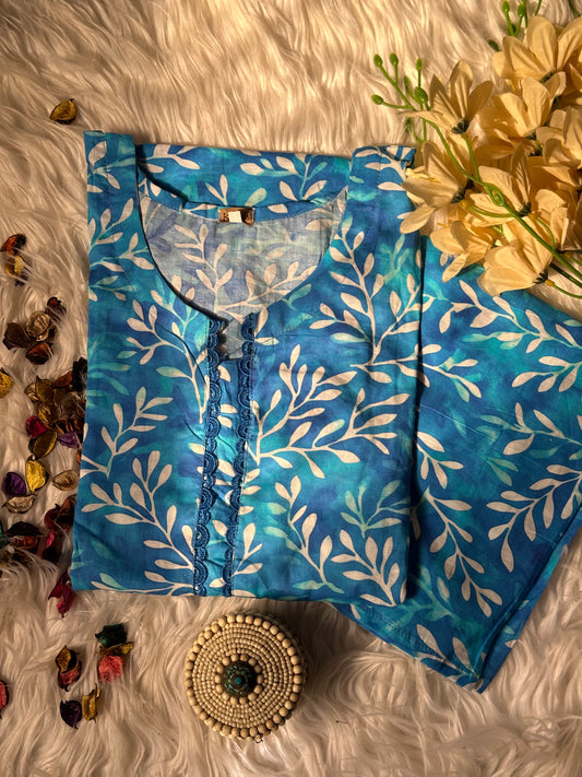 Leaf sky lawn