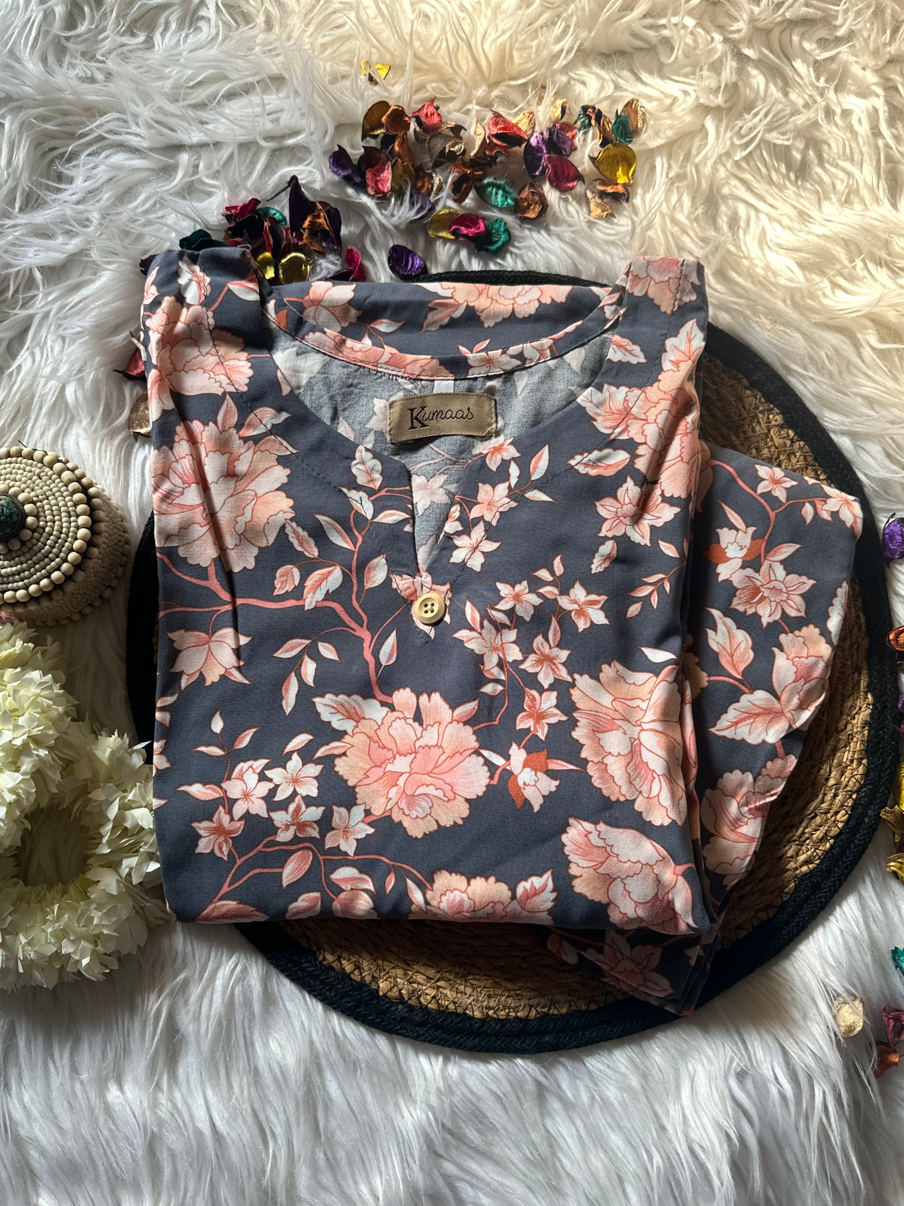 Coal pink linen