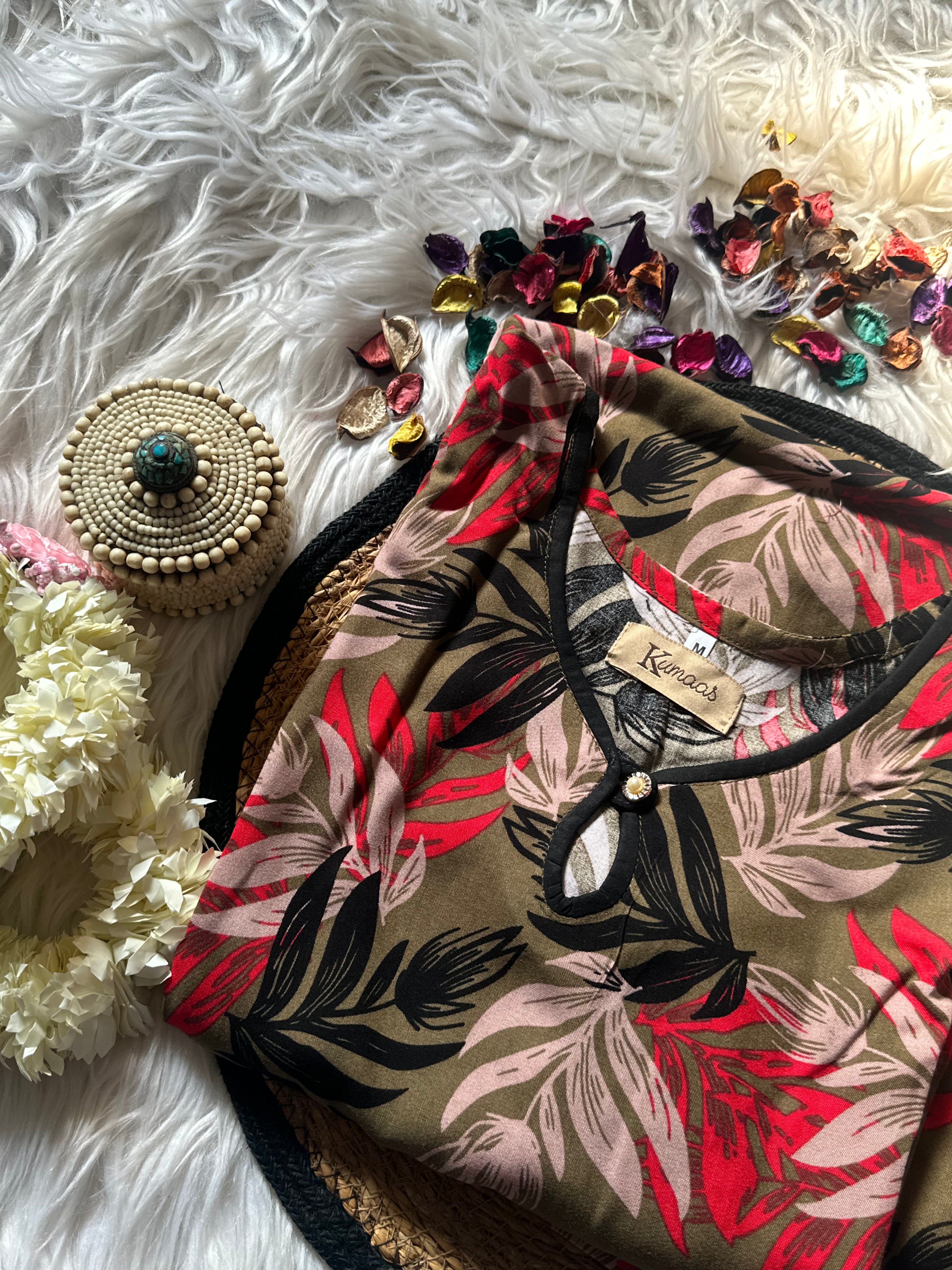 Mud feather linen