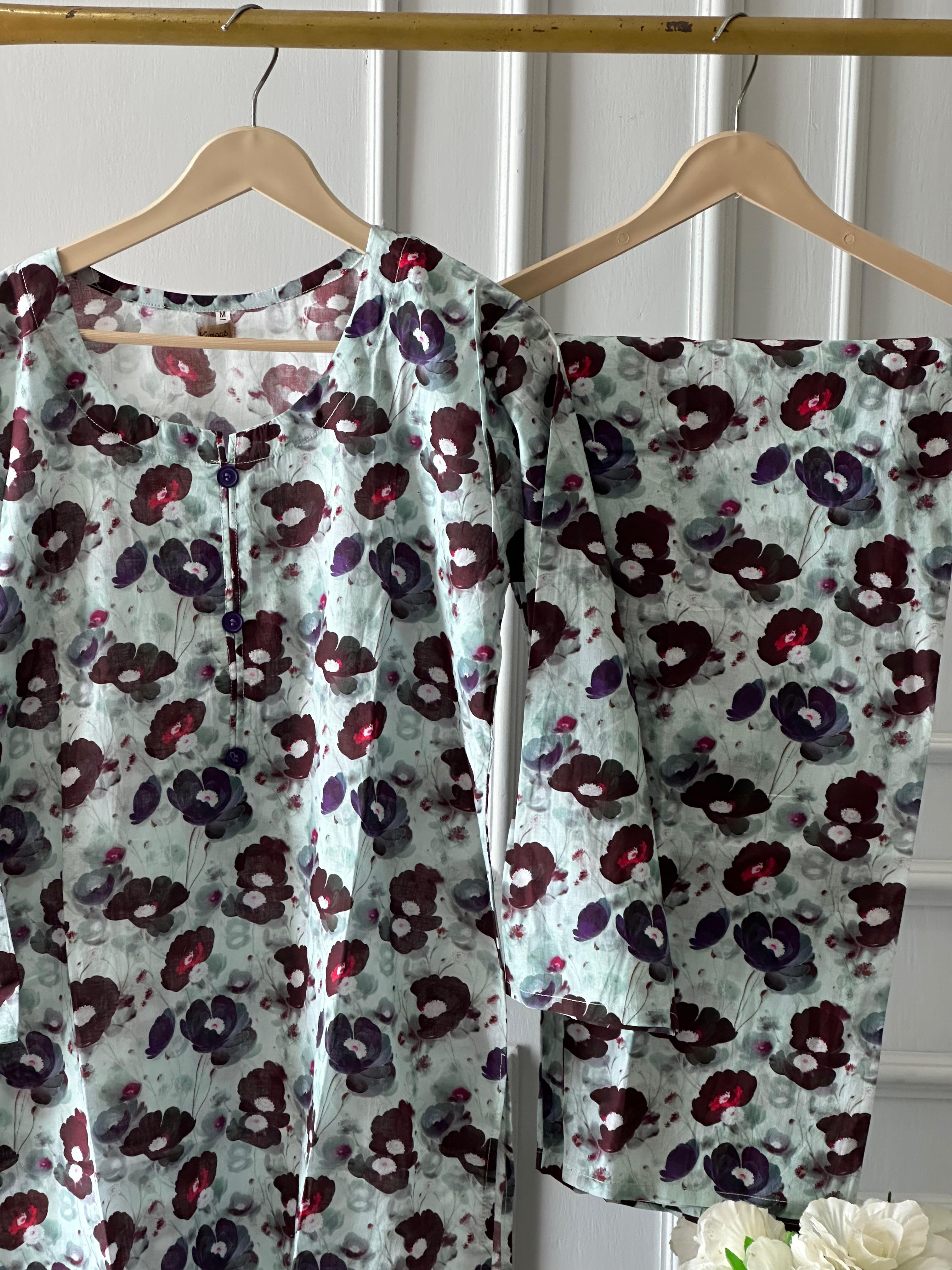 Burgundy Bloom lawn