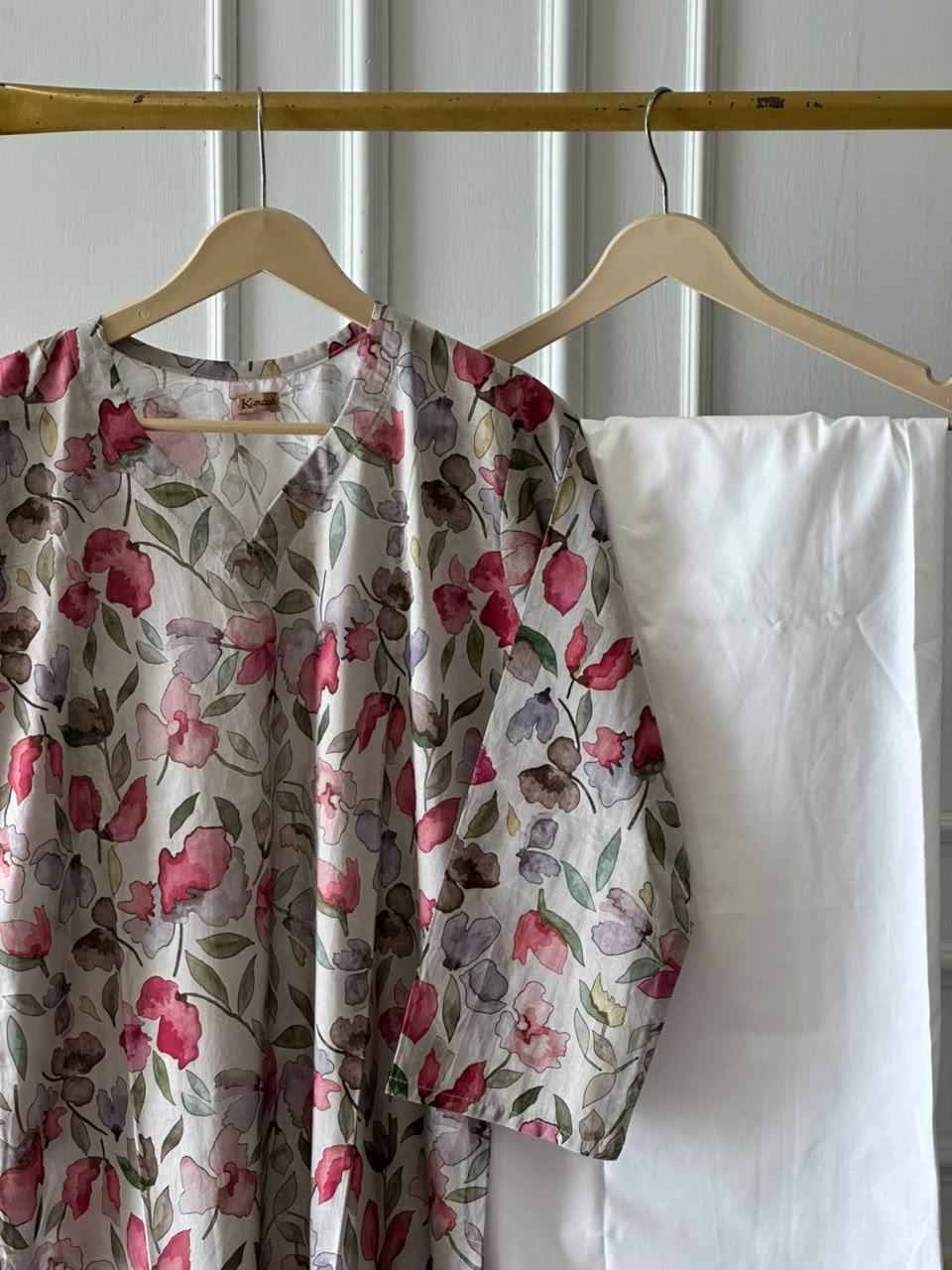Raspberry Lawn kurti