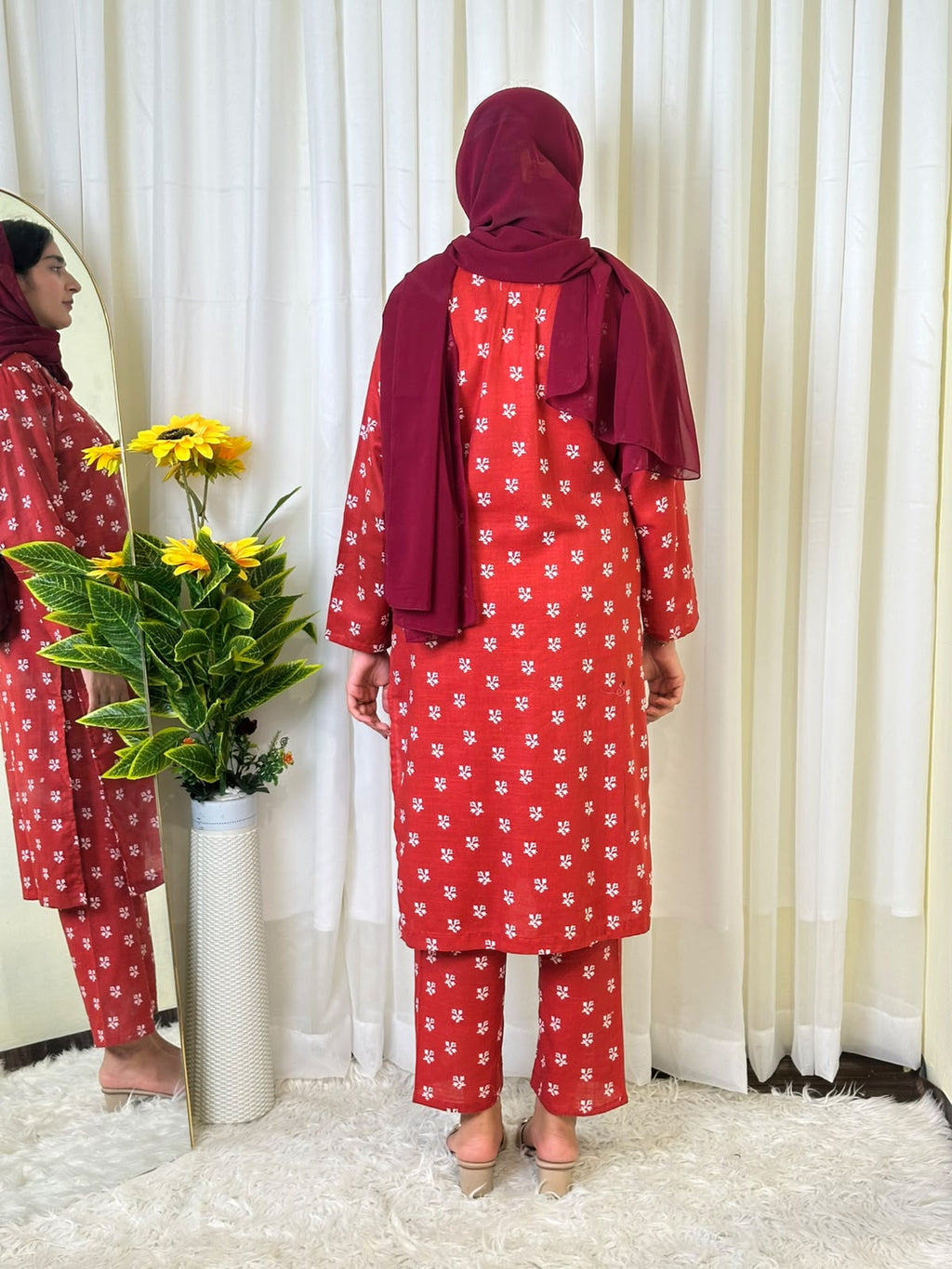 Red Rose Khaddar
