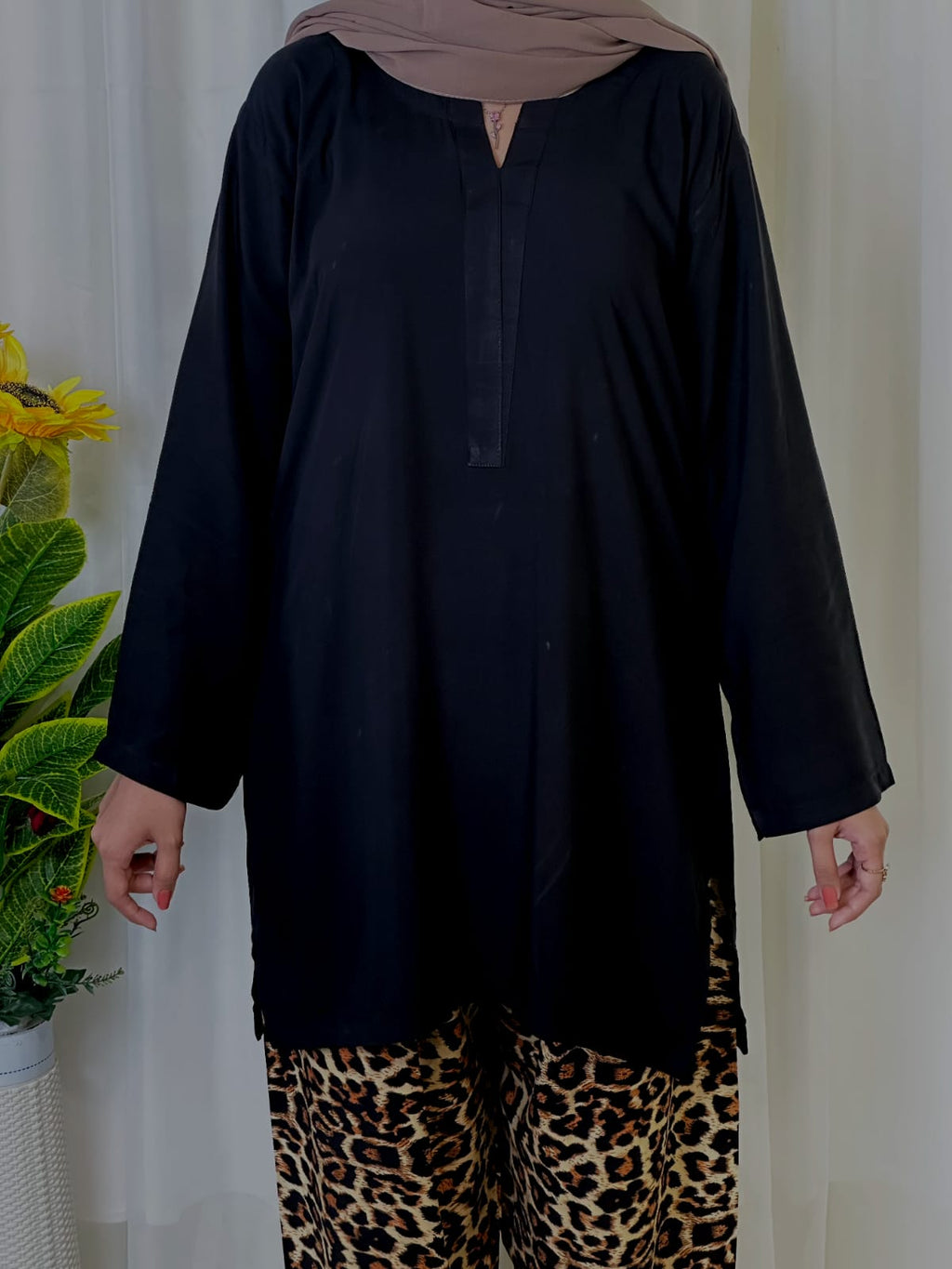 Cheetah farshi shalwar