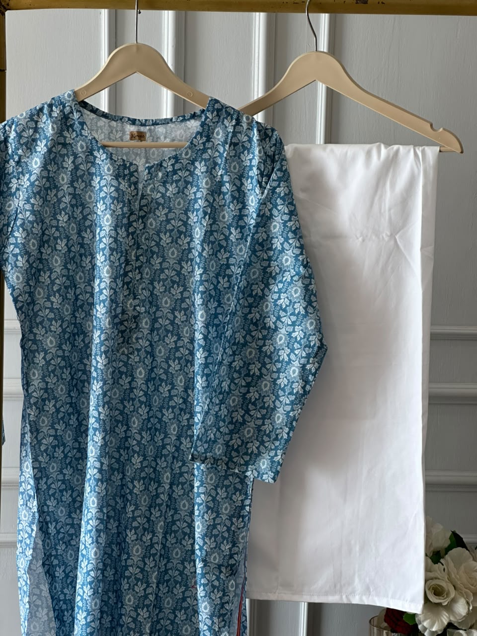 Sabrina Lawn kurti
