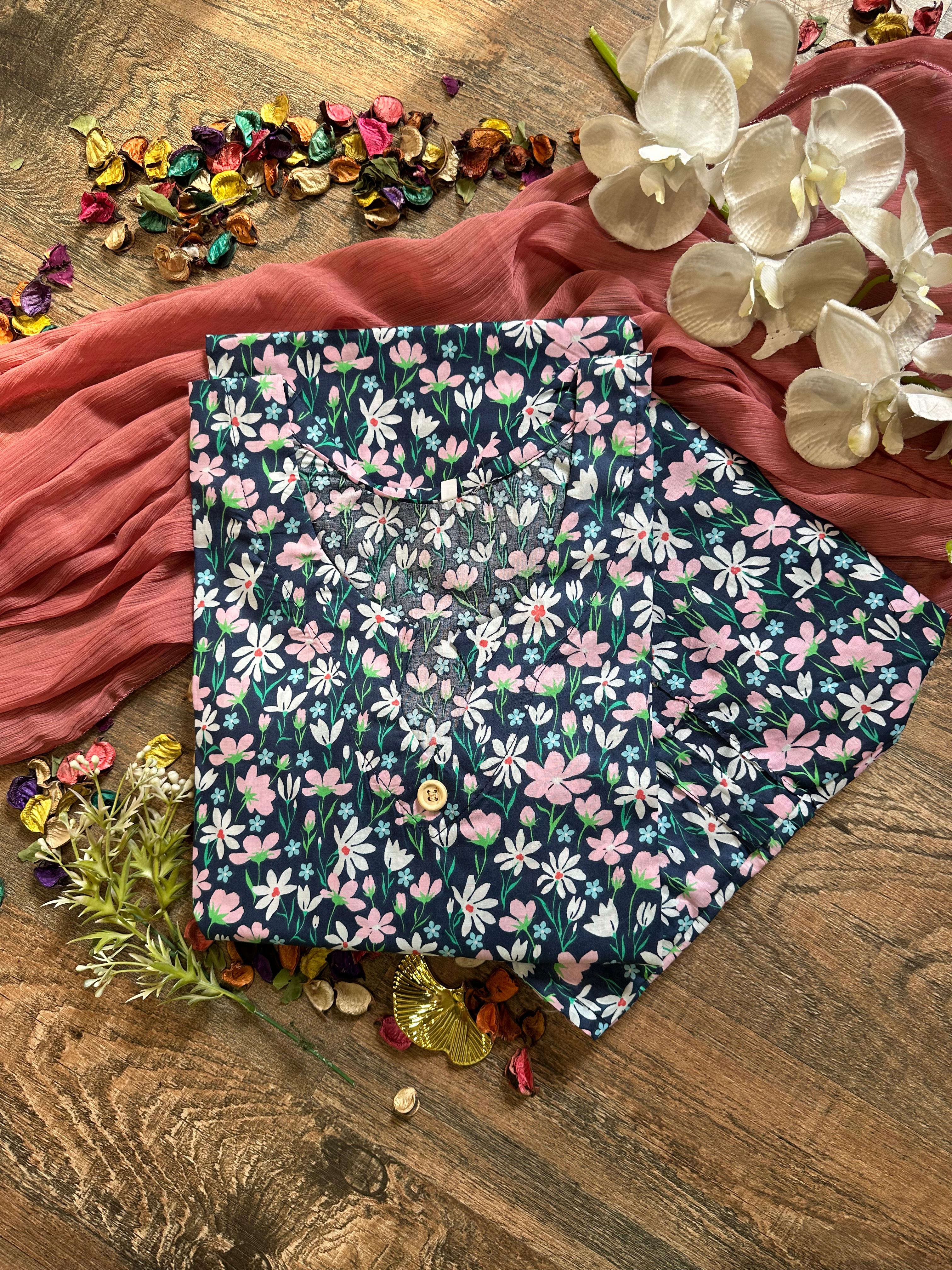 Midnight daisy  lawn