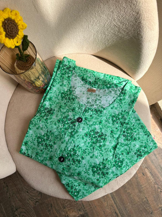 Emerald Moss Lawn