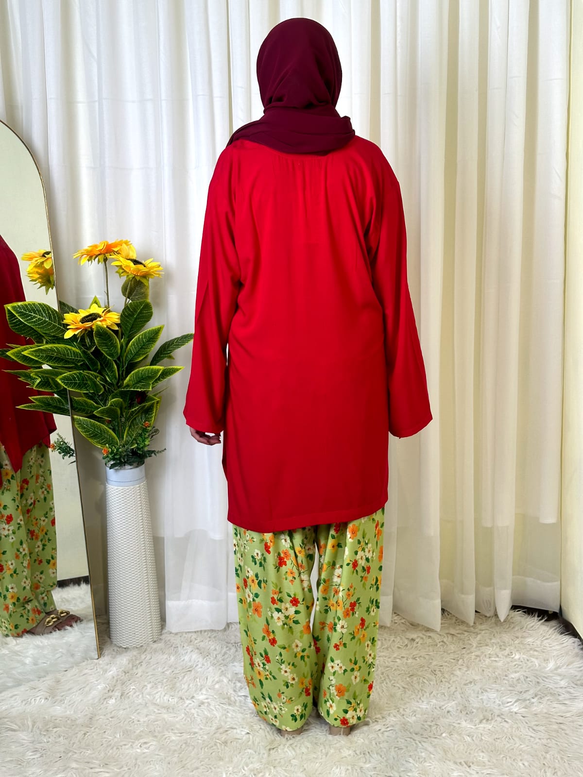 Ruby Flora Farshi Shalwar