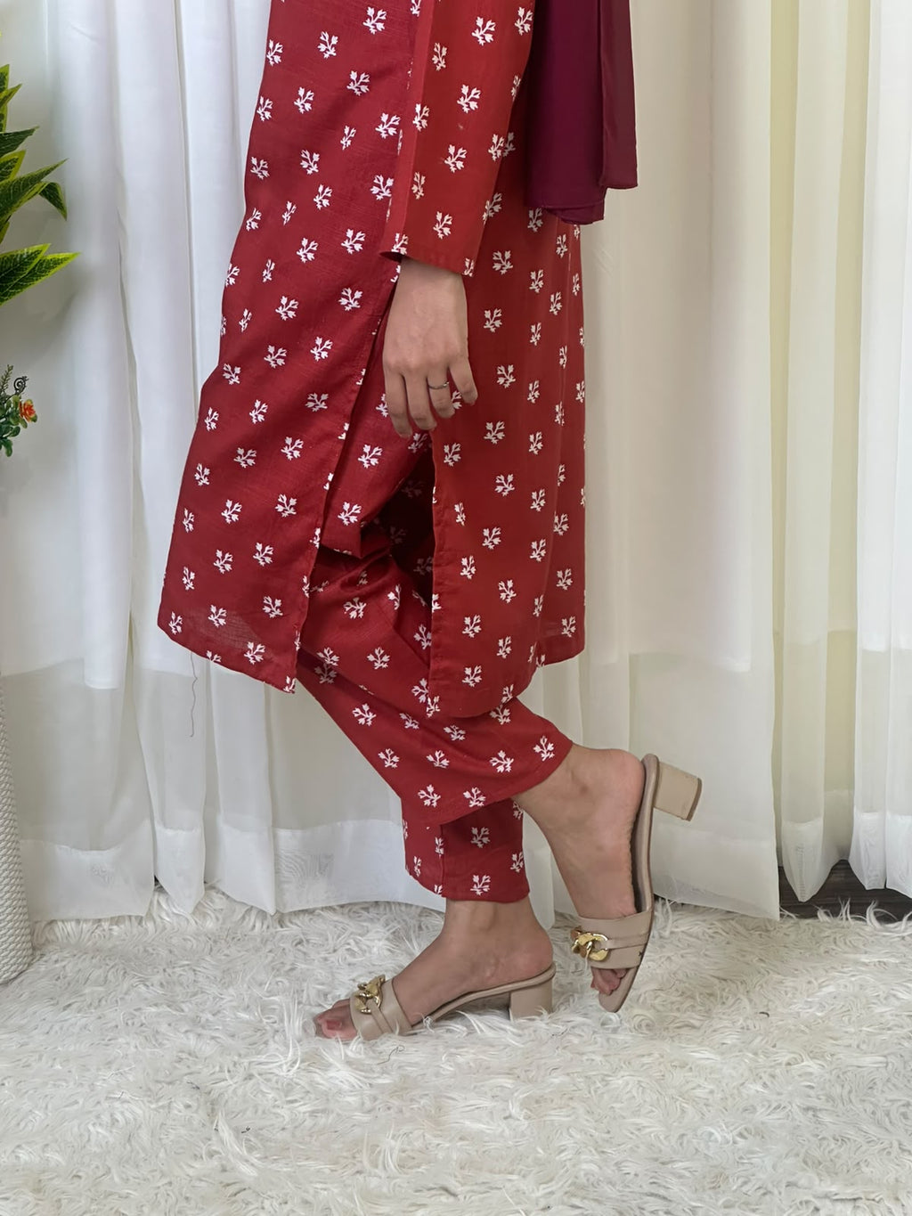Red Rose Khaddar